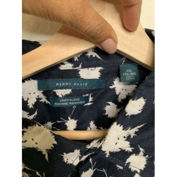 Perry Ellis Men's Dandelion Print Linen Short Sleeve Button-Down Shirt, XXLarge - Picture 9 of 9
